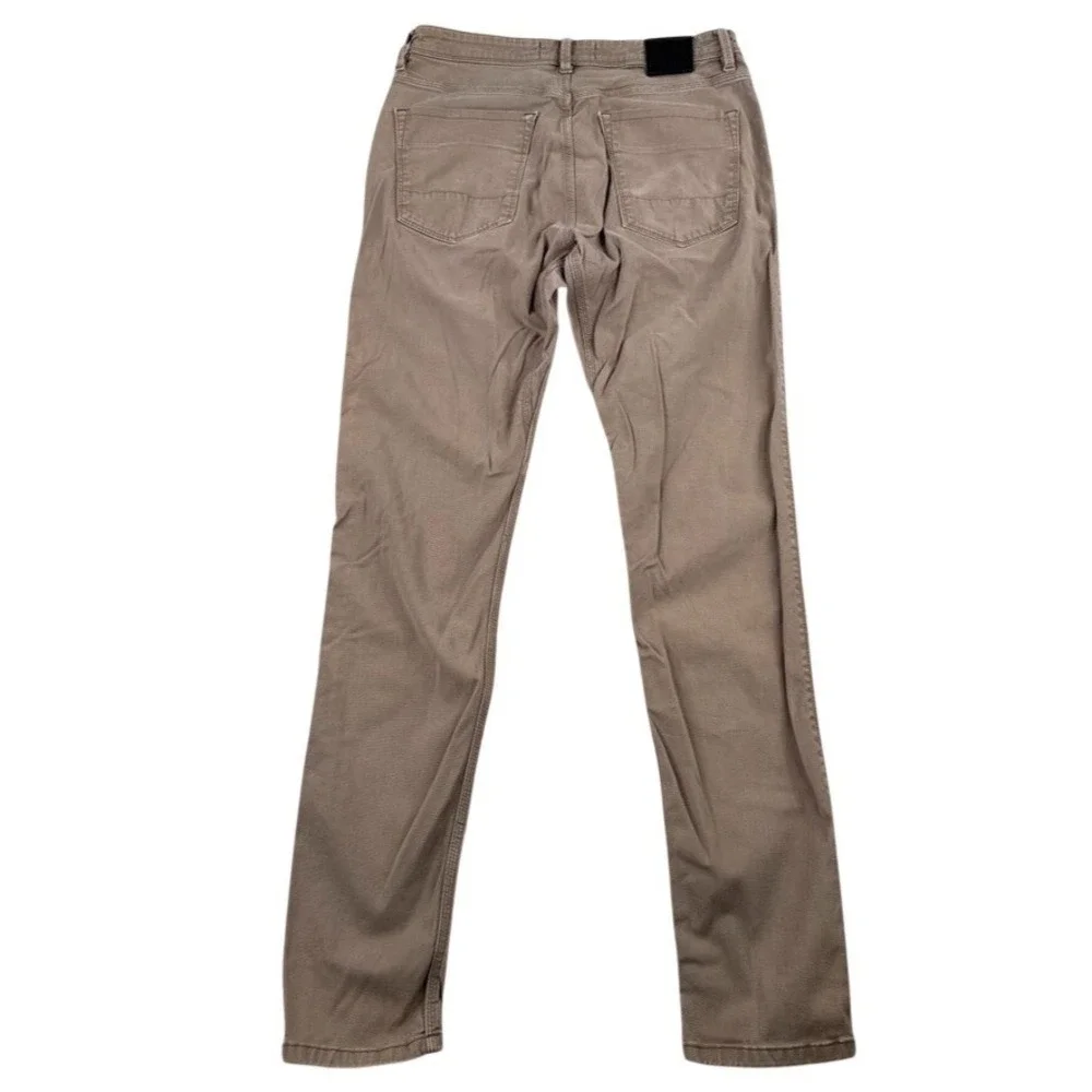 DU/ER Pants Mens 30x33 Brown Live Lite Slim Stretch No Sweat Performance Fabric